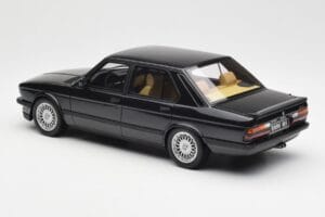 BMW M5 E28 Diamond Czarny Otto 1:18 OT184 Żywica — zdjęcie 5 z 6