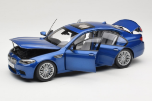 BMW M5 F10 Monte Carlo Blue Paragon 1:18 80432186352 Metal — zdjęcie 2 z 8
