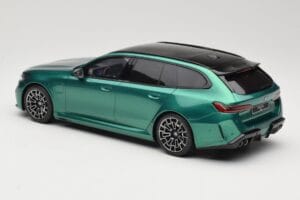 BMW M5 G99 Competition Touring Isle of Man Green GT Spirit 1:18 GT509 Żywica — zdjęcie 5 z 6
