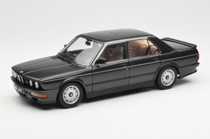 BMW M535i E28 Diamond Czarny AUTOart 1:18 75162 Metal