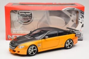 BMW M6 E63 AC Schnitzer Tension Yellow & Black Norev 1:18 183550 Metal — zdjęcie 8 z 8