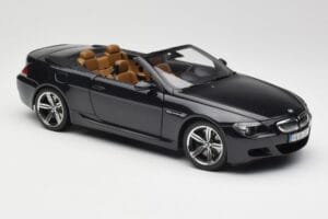 BMW M6 E64 Kabriolet Sapphire Black Kyosho 1:18 80430417424 Metal — zdjęcie 7 z 9