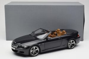 BMW M6 E64 Kabriolet Sapphire Black Kyosho 1:18 80430417424 Metal — zdjęcie 9 z 9