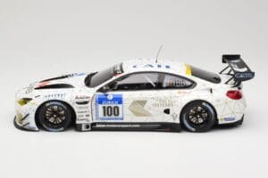 BMW M6 GT3 F13 #100 Schubert Motorsport J. Edwards / J. Klingmann 24h Nurburgring 2016 Minichamps 1:18 155162611 Metal — zdjęcie 3 z 6