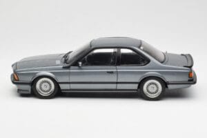BMW M635 CSi E24 Shadow Line Delphin Metallic AUTOart 1:18 70529 Metal — zdjęcie 4 z 8