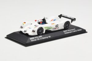 BMW V12 LMR LMP1 #42 J. Müller / J. Lehto 24 Hours of Le Mans 2000 Minichamps 1:43 80420018215 Metal — zdjęcie 2 z 4