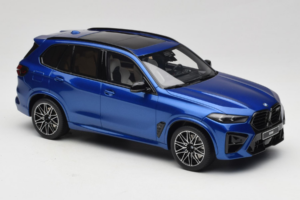BMW X5 M F95 Competition Marina Bay Blue Metallic GT Spirit 1:18 GT967 Żywica — zdjęcie 4 z 6