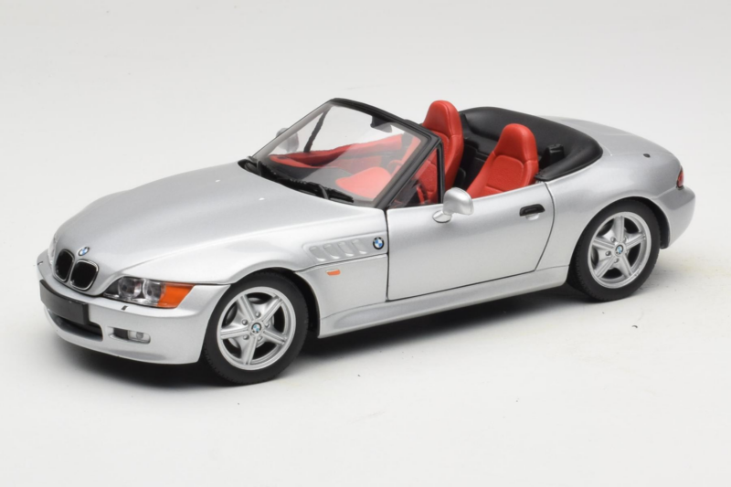 BMW Z3 Kabriolet Srebrny UT Models 1:18 20402 Metal