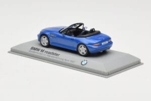 BMW Z3 Roadster 2.8 Niebieski Minichamps 1:43 BMW003 Metal — zdjęcie 3 z 4