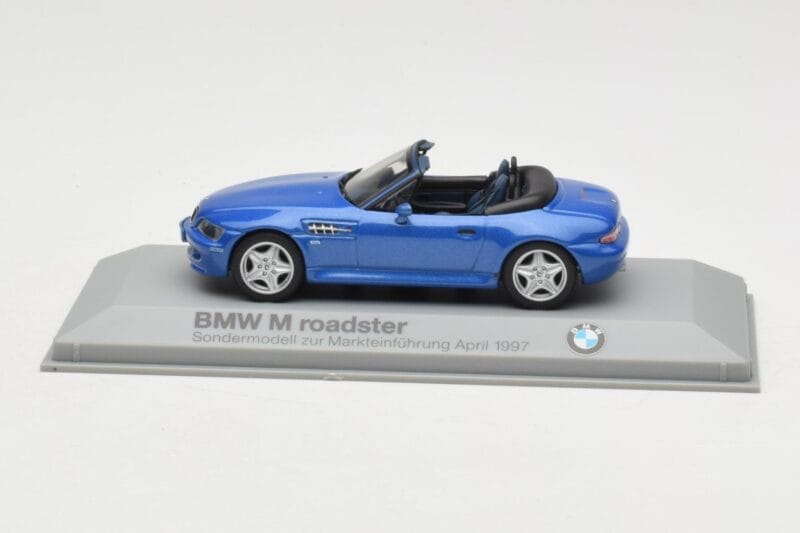 BMW Z3 Roadster 2.8 Niebieski Minichamps 1:43 BMW003 Metal