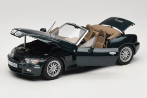 BMW Z3 Roadster 2.8 Ciemnozielony Edycja Dealerska UT Models 1:18 80439411713 Metal — zdjęcie 2 z 8