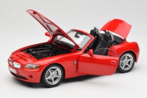 BMW Z4 E85 Roadster Czerwony Bburago 1:18 34046 Metal — zdjęcie 2 z 8