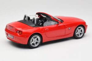 BMW Z4 E85 Roadster Czerwony Bburago 1:18 34046 Metal — zdjęcie 3 z 8