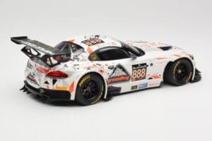 BMW Z4 E89 GT3 #888 Triple Eight Racing L. Mowle / J. Ratcliffe 24 Hours of Spa 2015 Minichamps 1:18 151152388 Metal — zdjęcie 2 z 6