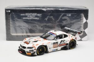 BMW Z4 E89 GT3 #888 Triple Eight Racing L. Mowle / J. Ratcliffe 24 Hours of Spa 2015 Minichamps 1:18 151152388 Metal — zdjęcie 6 z 6