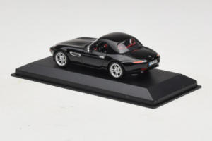 BMW Z8 Czarny Hardtop Minichamps 1:43 BMW018 Metal — zdjęcie 3 z 4