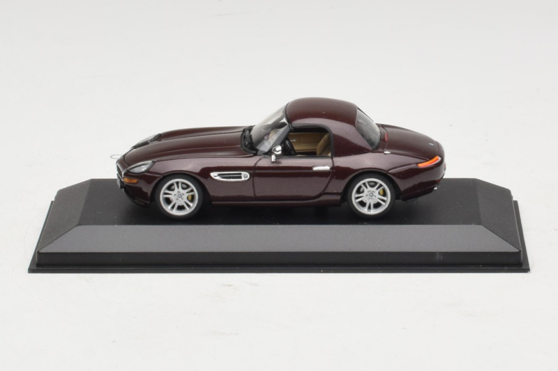 BMW Z8 Brązowy Hardtop Minichamps 1:43 BMW019 Metal