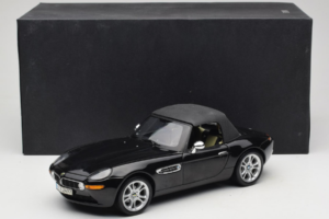 BMW Z8 Czarny Kyosho 1:18 80439411729 Metal — zdjęcie 8 z 9