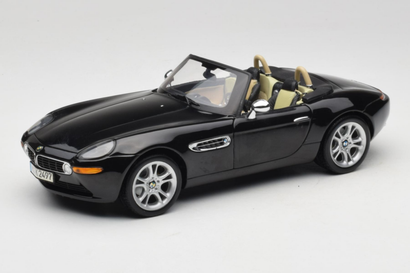 BMW Z8 Czarny Kyosho 1:18 80439411729 Metal