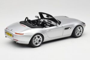 BMW Z8 E52 Kabriolet Srebrny Kyosho 1:18 80432411551 Metal — zdjęcie 3 z 8