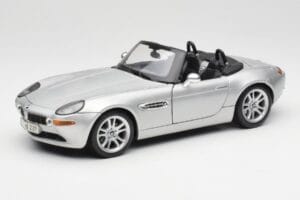 BMW Z8 E52 Titanium Silver Maisto 1:18 536896 Metal
