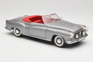 Borgward Isabella Kabriolet Srebrny Revell 1:18 08411 Metal — zdjęcie 6 z 8