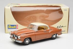 Borgward Isabella Coupe Brązowy Biały Revell 1:18 08982 Metal — zdjęcie 5 z 8