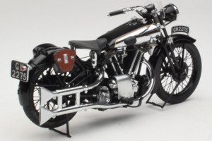Brough Superior SS 100 T. E. Lawrence Minichamps 1:18 122135500 Metal — zdjęcie 2 z 6