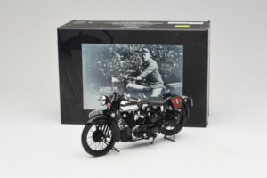 Brough Superior SS 100 T. E. Lawrence Minichamps 1:18 122135500 Metal — zdjęcie 6 z 6
