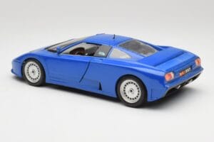 Bugatti EB110 Ciemny Niebieski Bburago 1:18 3035-DB Metal — zdjęcie 7 z 8