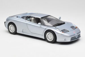 Bugatti EB110 SS Srebrny Anson 1:18 30303-W-M2 Metal — zdjęcie 6 z 8