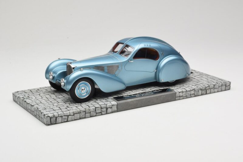 Bugatti Type 57SC Atlantic Niebieski Minichamps 1:18 107110320 Metal
