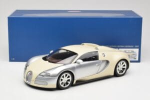 Bugatti Veyron Edition Centenaire Chrome Beige Minichamps 1:18 100110854 Metal — zdjęcie 8 z 8