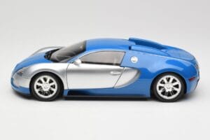 Bugatti Veyron Edition Centenaire Chrome Blue Minichamps 1:18 100110850 Metal — zdjęcie 4 z 8