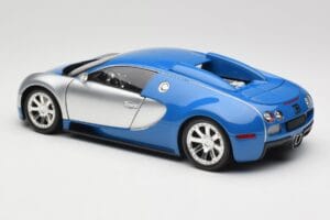 Bugatti Veyron Edition Centenaire Chrome Blue Minichamps 1:18 100110850 Metal — zdjęcie 7 z 8