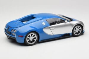 Bugatti Veyron Edition Centenaire Chrome Blue Minichamps 1:18 100110850-O Metal — zdjęcie 3 z 7