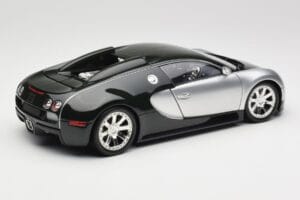 Bugatti Veyron Edition Centenaire Chrome Green Minichamps 1:18 100110852 Metal — zdjęcie 3 z 8
