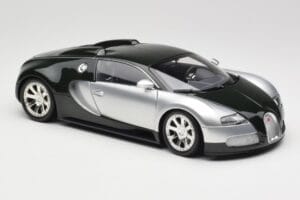 Bugatti Veyron Edition Centenaire Chrome Green Minichamps 1:18 100110852 Metal — zdjęcie 6 z 8