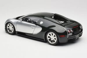 Bugatti Veyron Edition Centenaire Chrome Green Minichamps 1:18 100110852 Metal — zdjęcie 7 z 8