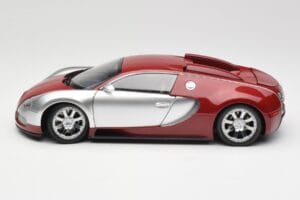 Bugatti Veyron Edition Centenaire Chrome Red Minichamps 1:18 100110851-O Metal — zdjęcie 4 z 8