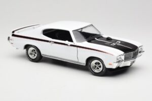 Buick GSX Biały American Muscle 1:18 AMM1322/06 Metal — zdjęcie 6 z 8