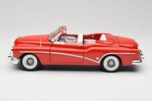 Buick Skylark Czerwony Motormax 1:18 411393-M1 Metal — zdjęcie 4 z 8