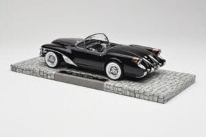 Buick Wildcat II Concept Czarny Minichamps 1:18 107141222 Metal — zdjęcie 5 z 6
