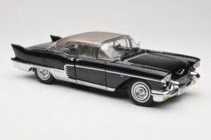 Cadillac Brougham Czarny Sun Star 1:18 4001 Metal — zdjęcie 6 z 8