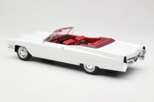 Cadillac DeVille Kabriolet Biały KK-Scale 1:18 KKDC180313 Metal — zdjęcie 5 z 6