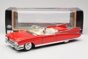 Cadillac Eldorado Biarritz Bolero Red Maisto 1:18 31813 Metal — zdjęcie 8 z 8