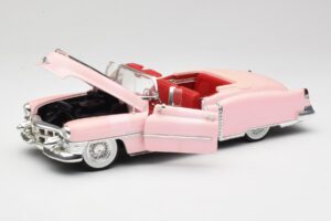 Cadillac Eldorado Różowy Anson 1:18 30371 Metal — zdjęcie 2 z 8