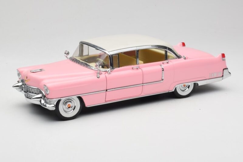 Cadillac Fleetwood Elvis Presley Różowy MRC 1:18 LIC1000 Metal
