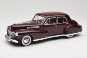 Cadillac Fleetwood 60 Special Sedan Czerwony MCG 1:18 MCG18071 Metal