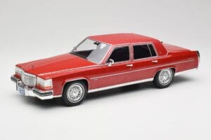 Cadillac Fleetwood Brougham Ciemnoczerwony Metaliczny MCG 1:18 MCG18251 Metal